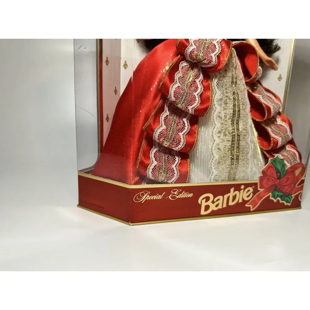 1997 Happy Holidays Special Edition Barbie Doll Mattel Brown Hair NIB